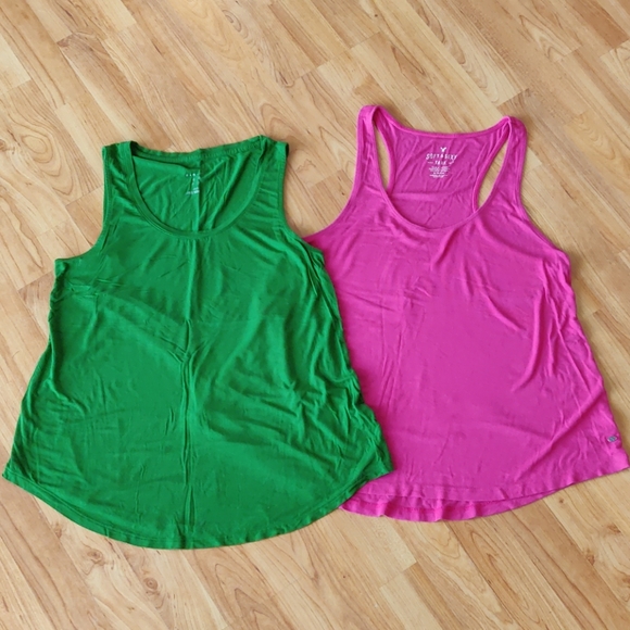 American Eagle Outfitters Tops - EUC Pair of solid tank tops